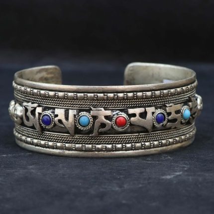 Tibetan Mantra & Dorjee Carved Bracelet